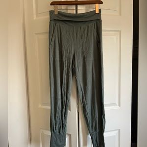 Aerie joggers